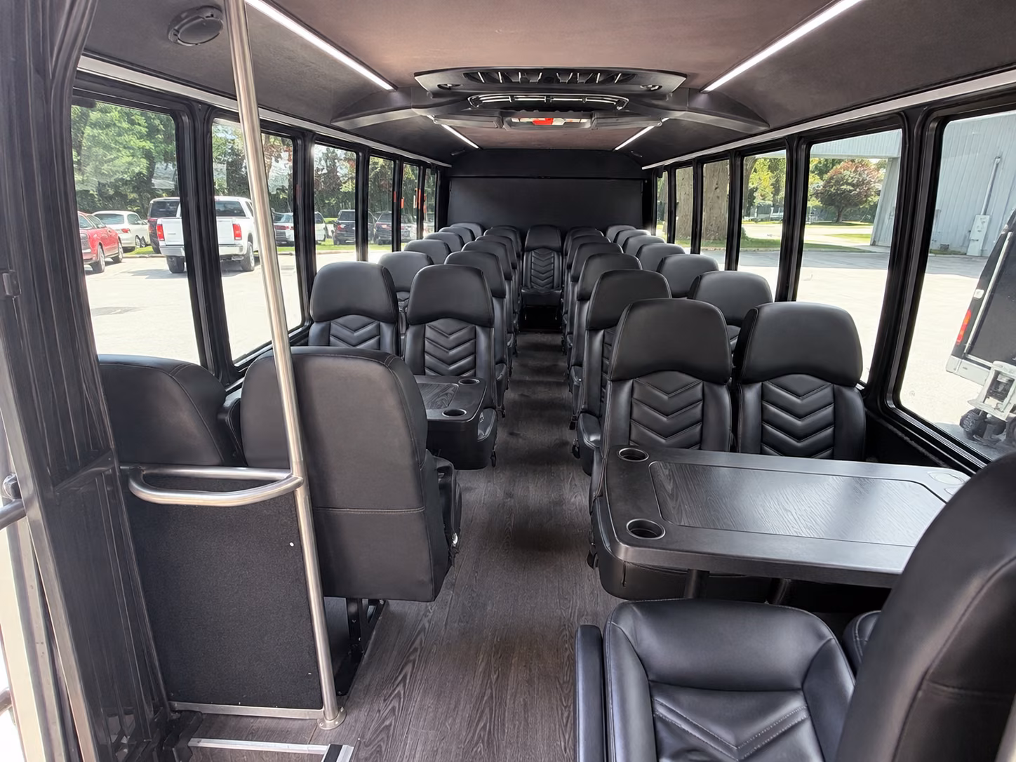 charter buses for large mobile prom groups and school organized transportation
