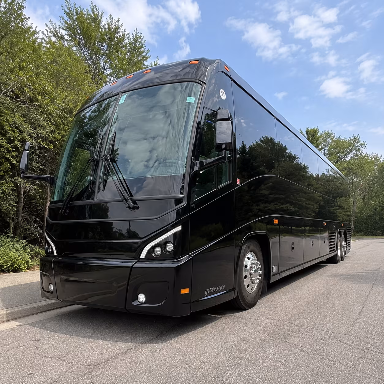 group shuttle buses between mobile regional airport and downtown hotels