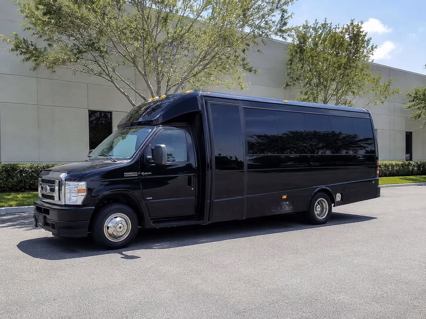 group transportation buses for funerals and memorial services in mobile