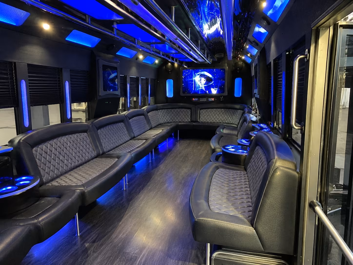 mobile 28 passenger party bus interior