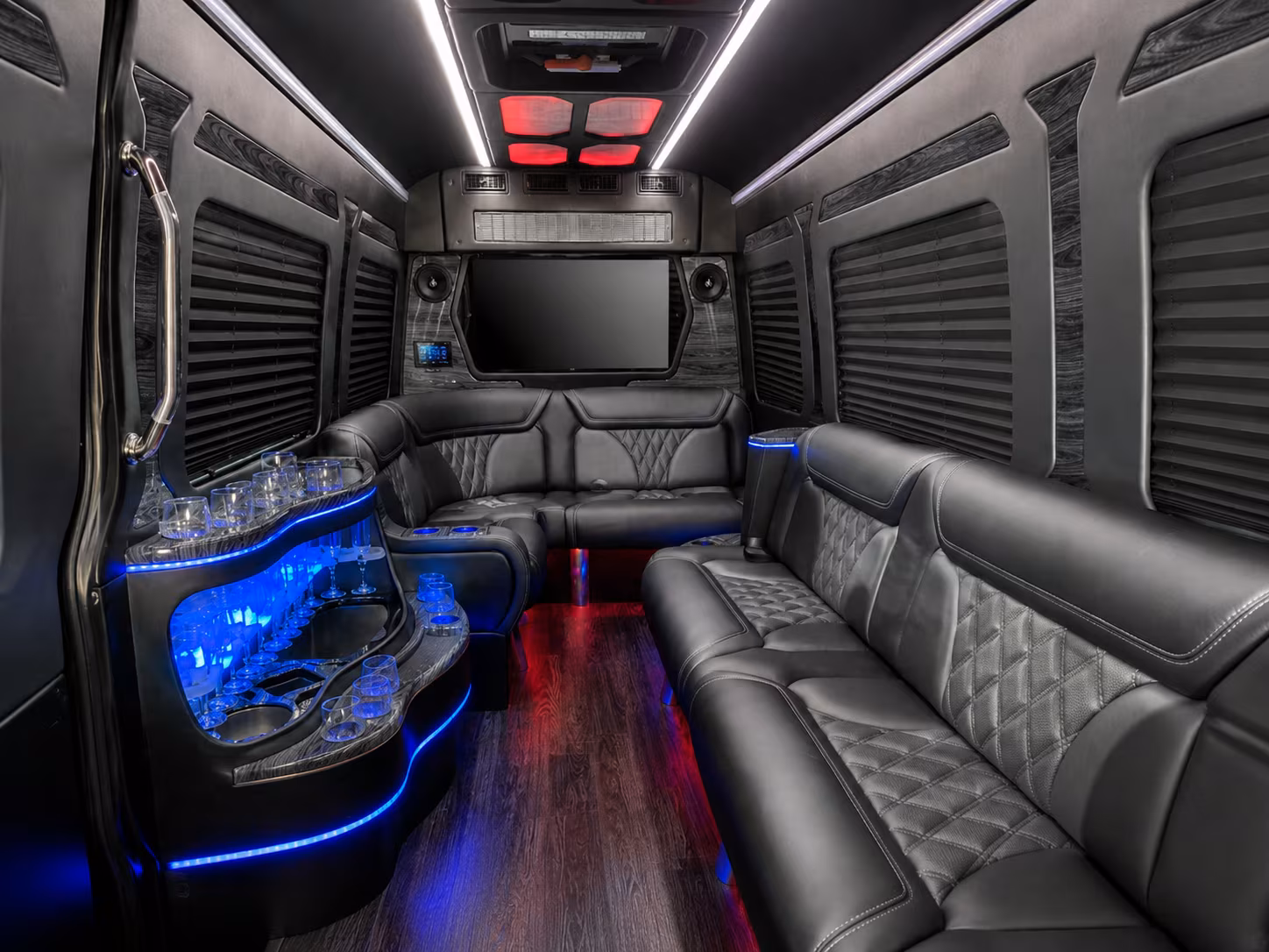 mobile 28 passenger party bus