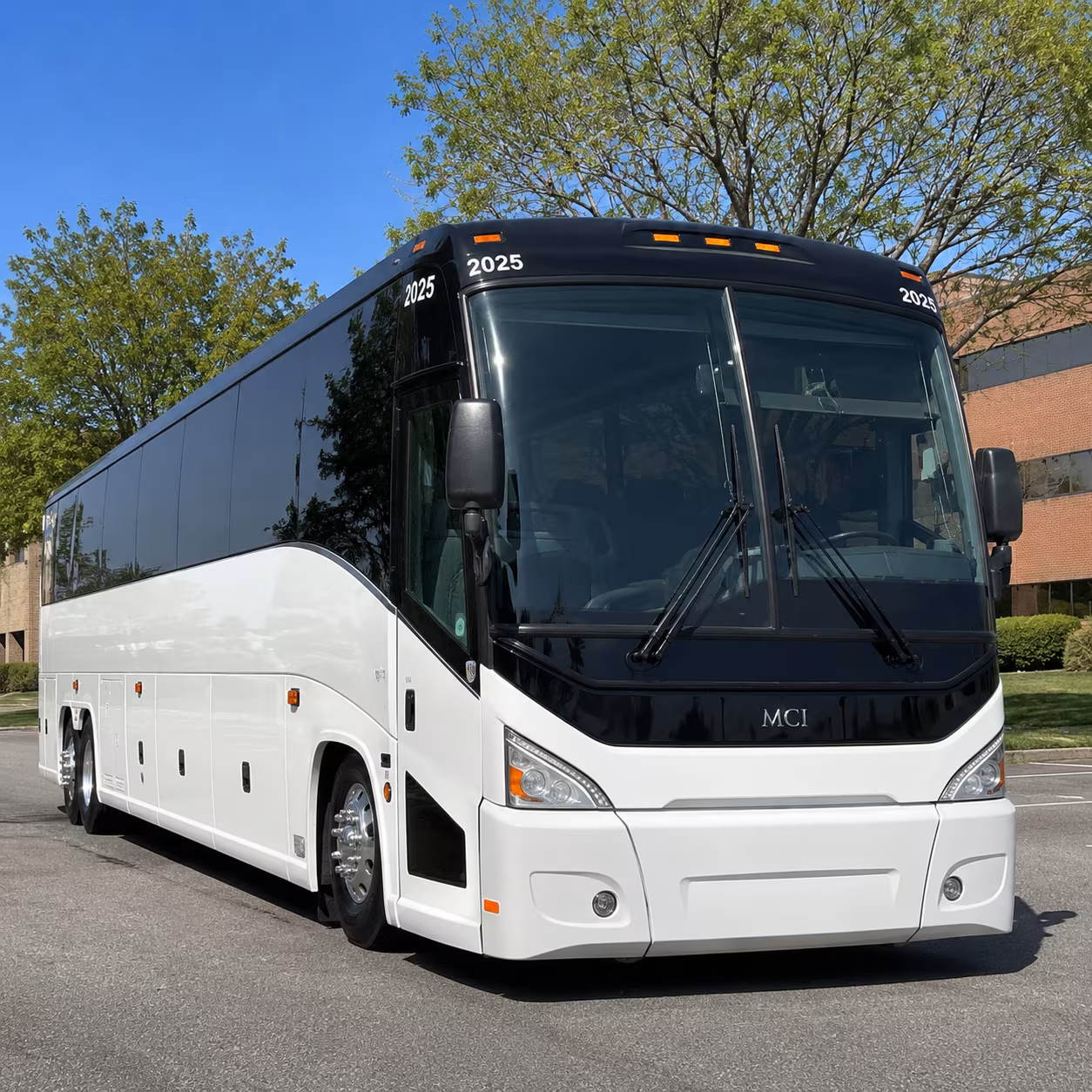 mobile 56 passenger charter bus