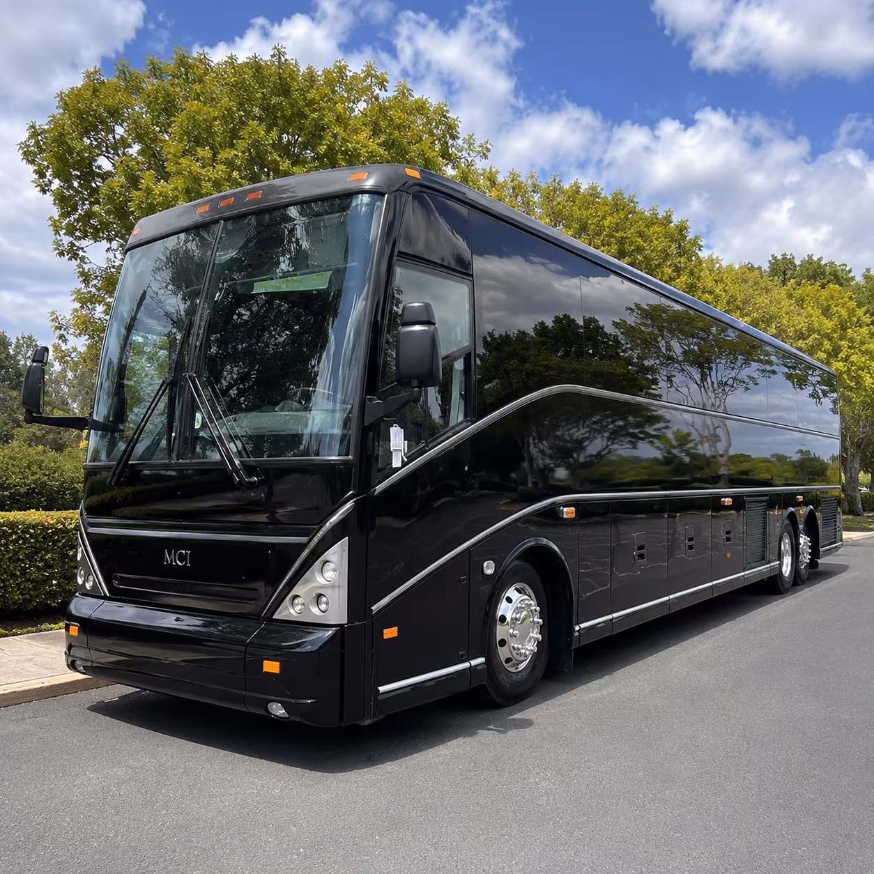 mobile corporate campus and business park shuttle buses
