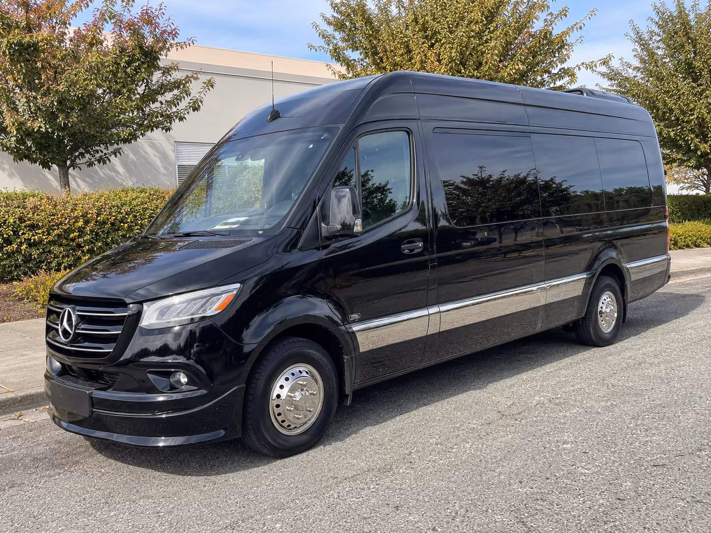 mobile sprinter limousine