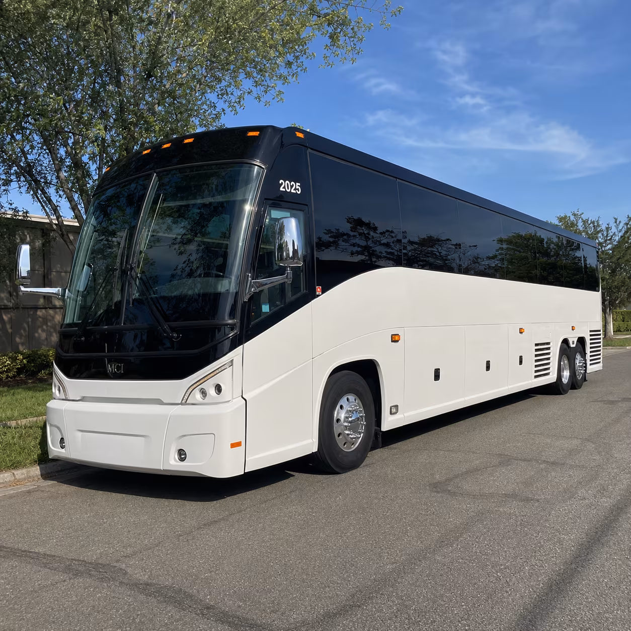 pensacola international airport shuttle buses for mobile area groups